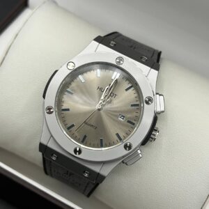 كوفري  ساعة رجالية  hublot النوع  110
