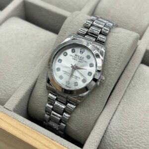 ساعة rolex نسائية في علبة - النوع 60