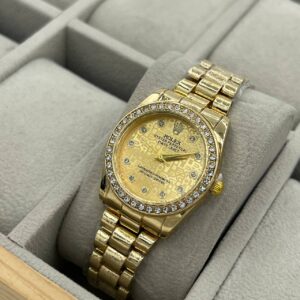 ساعة rolex نسائية في علبة - النوع 51