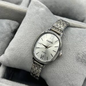 ساعة casio نسائية في علبة - النوع 88